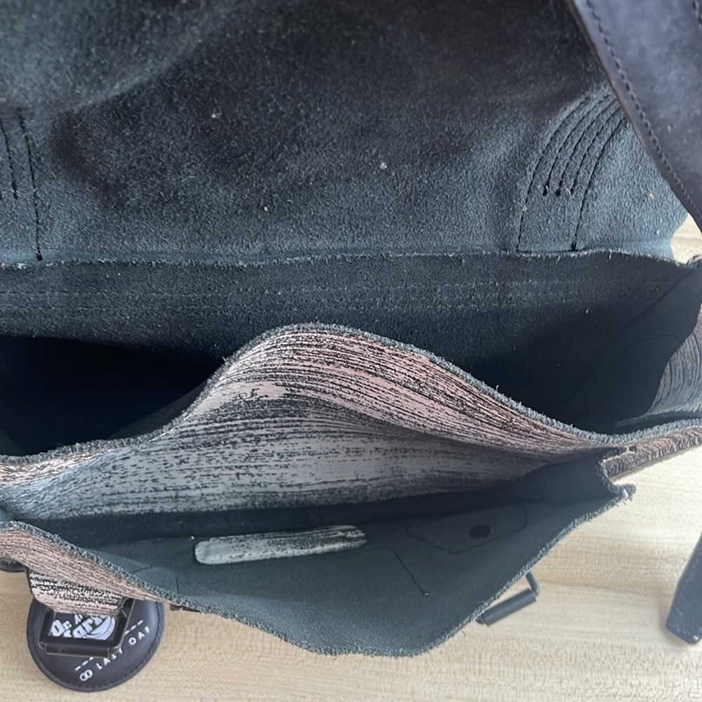 Rare Dr. Martens leather messenger bag - Picture 12 of 14